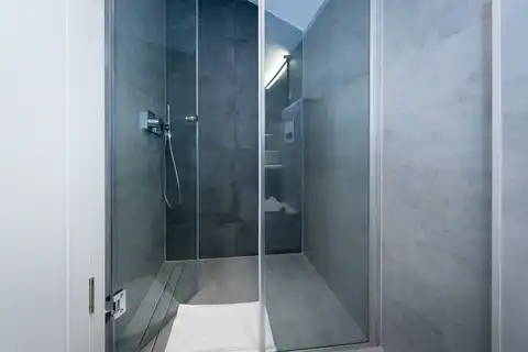 Brač, Milna - Villa moderna in prima fila sul mare, 264 m2