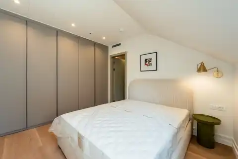 Stan 56 m² za najam — prvi najam, Centar
