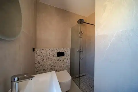 Pelješac, Orebić - Dvosoban apartman s loggiom u novogradnji