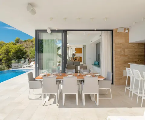 Hvar – Moderna vila s pogledom na more 195 m2