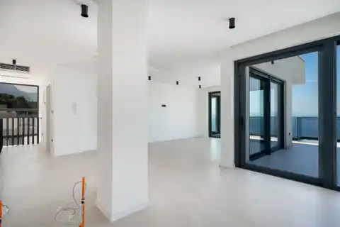 Makarska, Brela - Luksuzna vila s panoramskim pogledom na more 317 m2