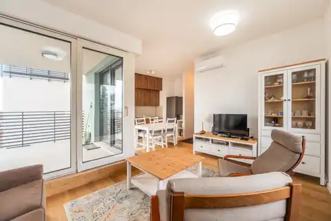 Zagreb, Maksimir - Luksuzan trosoban stan s garažnim mjestom