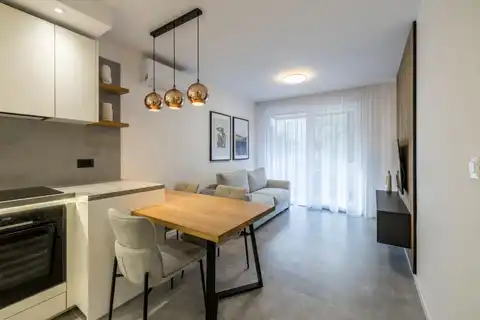 Split, Pazigrad - Jednosoban stan sa loggiom i garažom