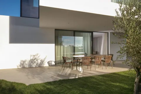 Sukošan – Luxusní moderní vila s bazénem 495 m2
