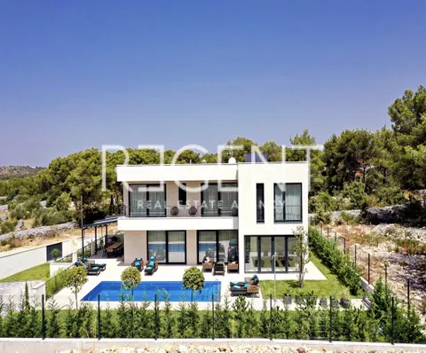 Šibenik, Brodarica – Neue wunderschöne Villa