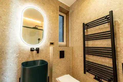 Zagreb, Črnomerec - Stan 76 m², — 2SS, renoviran, balkon