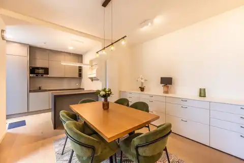 Zagabria, VMDMaksimir – Ampio appartamento con tre camere e terrazza, 110m2, affitto