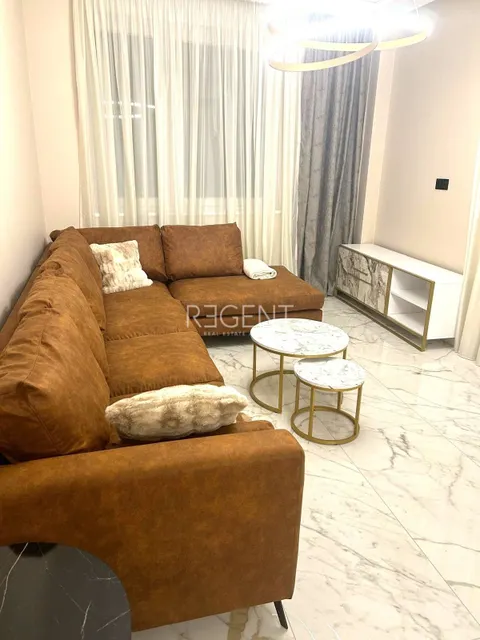 Záhřeb, Remete - Moderní penthouse 112 m2 k pronájmu