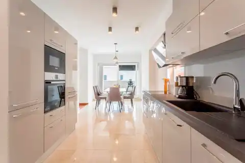 Podstrana - Three-room apartment with a terrace