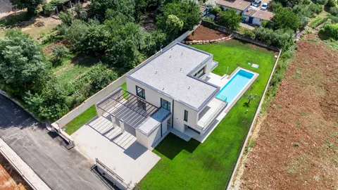 Istrie, Labinci - Luxusní vila s bazénem 303,34 m2