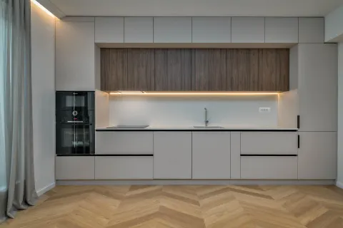 Zagreb, Centar – Luksuzan dvoetažan penthouse 150 m² za Najam