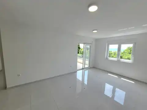 Crikvenica - Trosoban stan 58 m2 novogradnja