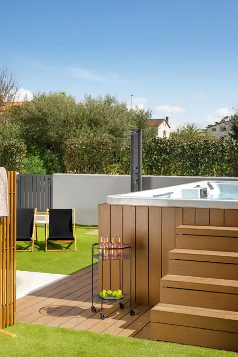 Kuća 103 m², Poreč-Veli Maj — konoba, jacuzzi, namještena