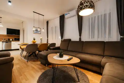 Stan 60 m² za najam, Velika Gorica — novogradnja, parking, ostava