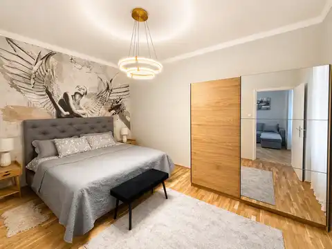 Zagreb, Centar - Renoviran dvosoban stan u centru