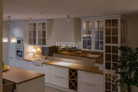 Rogoznica, Ražanj - autentica villa con vista mare