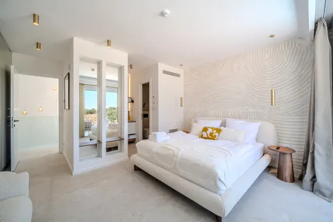 Brač, Sutivan - Nádherná vila blízko mora 274m2