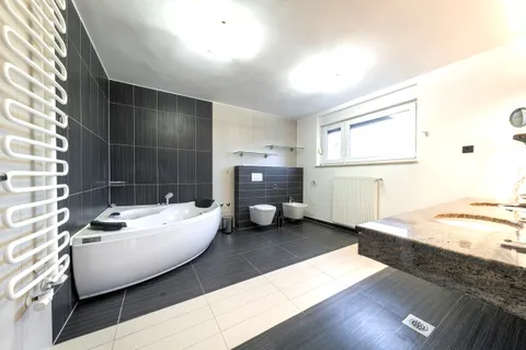 Záhřeb, Lašćina – Rodinný dům ve skvělé lokalitě 395 m2