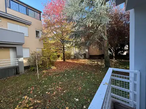 Zagabria, Mlinovi – appartamento trilocale con balcone al piano terra