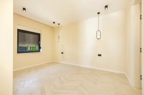 Trogir - Nuova villa moderna di 300m2 con piscina e jacuzzi