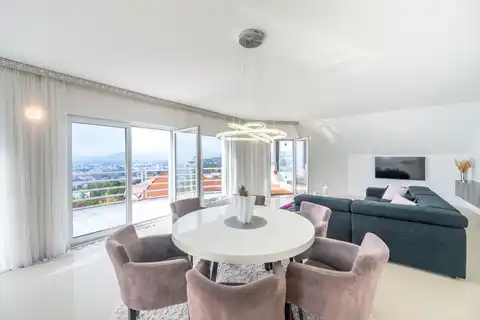 Zagreb, Perjavica - Penthouse s pogledom na Zagreb