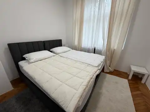 Zagreb, Center - Štirisobno stanovanje za najem