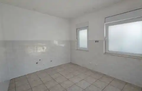 Split, Mejaši - Poslovni prostor na atraktivnoj lokaciji