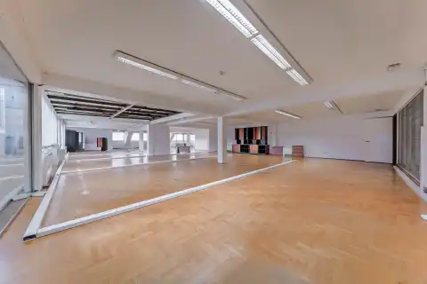 Sveta Nedelja - Komerčný priestor 1600 m2