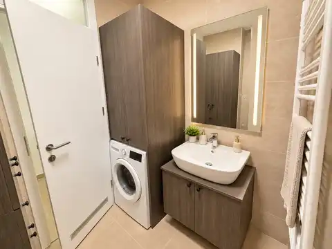 Zagreb, Ferenšćica - Stan 70 m2, 3S, prvi najam, lift, parking