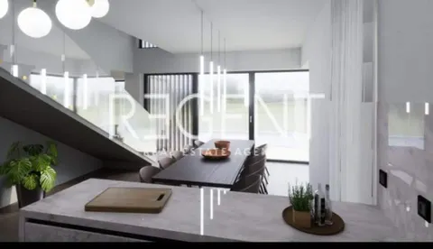 Šolta, Maslinica - Pozemok s projektom a povolením na výstavbu luxusnej vily 650 m2