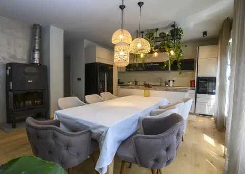Split, Strožanac - Dvoetažni penthouse s lođom i terasom