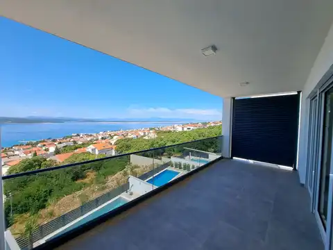 Crikvenica - Three-room apartment with a panoramic sea view