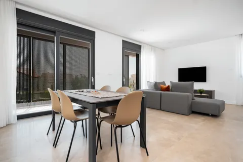 Split, Kaštel Lukšić - Moderní dvoupokojový byt 80 m2 DLOUHODOBÝ PRONÁJEM