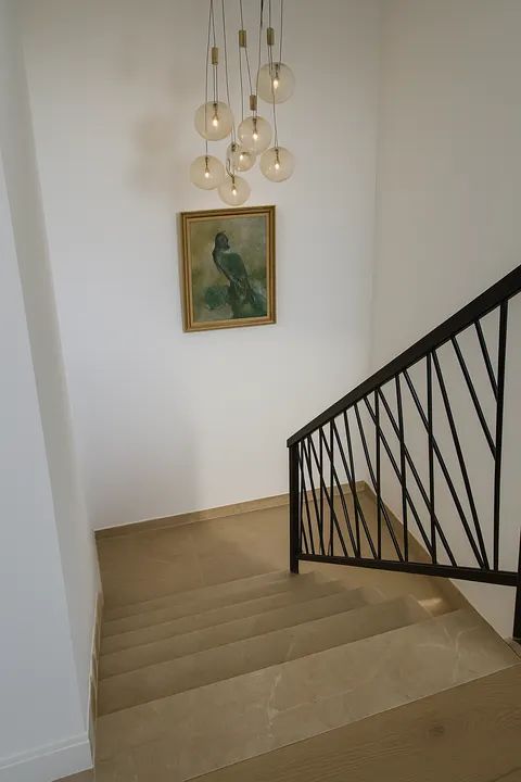 Šolta, Rogač – Moderna vila s bazenom, wellnessom, saunom i teretanom