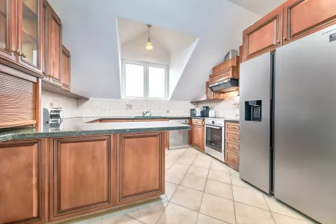 Zagreb, Jurjevska - Moderan trosoban stan 120 m2, najam