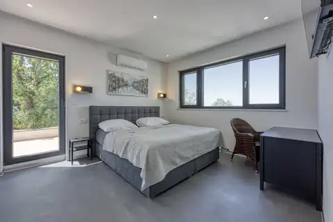 Istra, Buje - Vila sa bazenom, spa zonom i vrtom