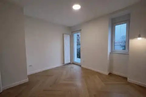 Zagreb, Mandaličina – renovierte 2-Zimmer-Wohnung mit Balkon