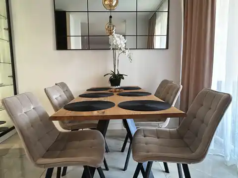 Solin, Japirko - Trosoban stan sa loggiom, sušionom i ostavom