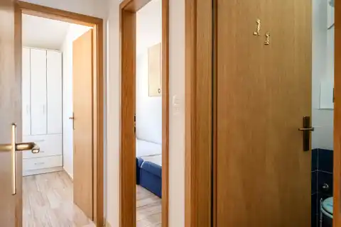 Šibenik, Rogoznica - Haus mit sechs Apartments