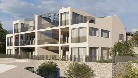 Trogir, Marina – stan 119,68 m², 2 spavaće sobe, bazen, 150 m od mora