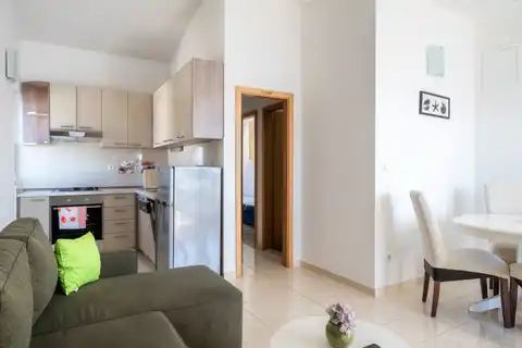 Šibenik, Rogoznica - Haus mit sechs Apartments