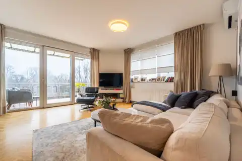 Zagreb, Šestine - Trosoban moderan stan sa pogledom na zelenilo