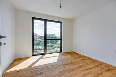 Istra, Novigrad - Trosoban apartman u luksuznom stambenom kompleksu 93 m2