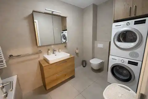 Zagreb, Črnomerec - trosoban stan za najam u poznatoj novogradnji