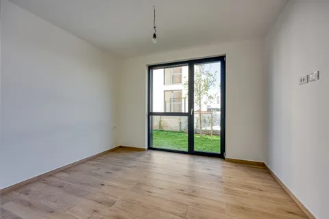 Istra, Novigrad - Trosoban apartman u luksuznom stambenom kompleksu 117 m2