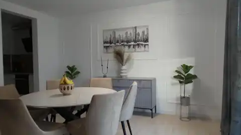 Split,Podstrana - Trosoban stan sa vrtom