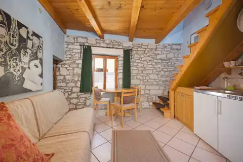 Istria, Bale – Očarujúci dom s konobou a piatimi apartmánmi