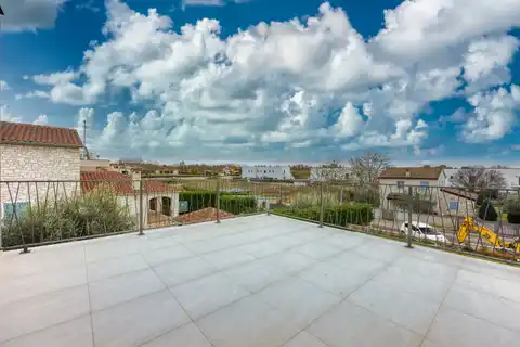 Kaštelir-Labinci - Dvojna kuća s bazenom i pogledom na more