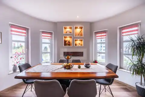 Zagreb, Lanište - Četverosoban stan s terasom i parkingom