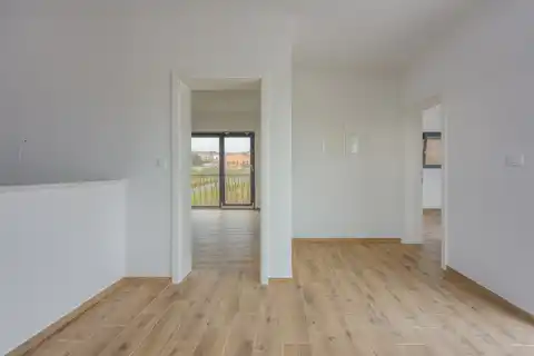 Kaštelir-Labinci - Dvojna kuća s bazenom i pogledom na more